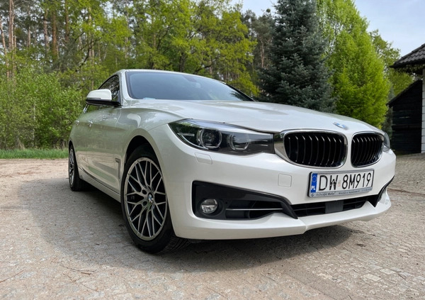 BMW Seria 3 cena 85500 przebieg: 156000, rok produkcji 2017 z Wrocław małe 191